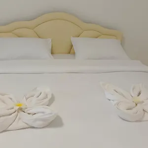 Batikseafood Airport & Privatunterkunft Ban Bo Sai Klang
